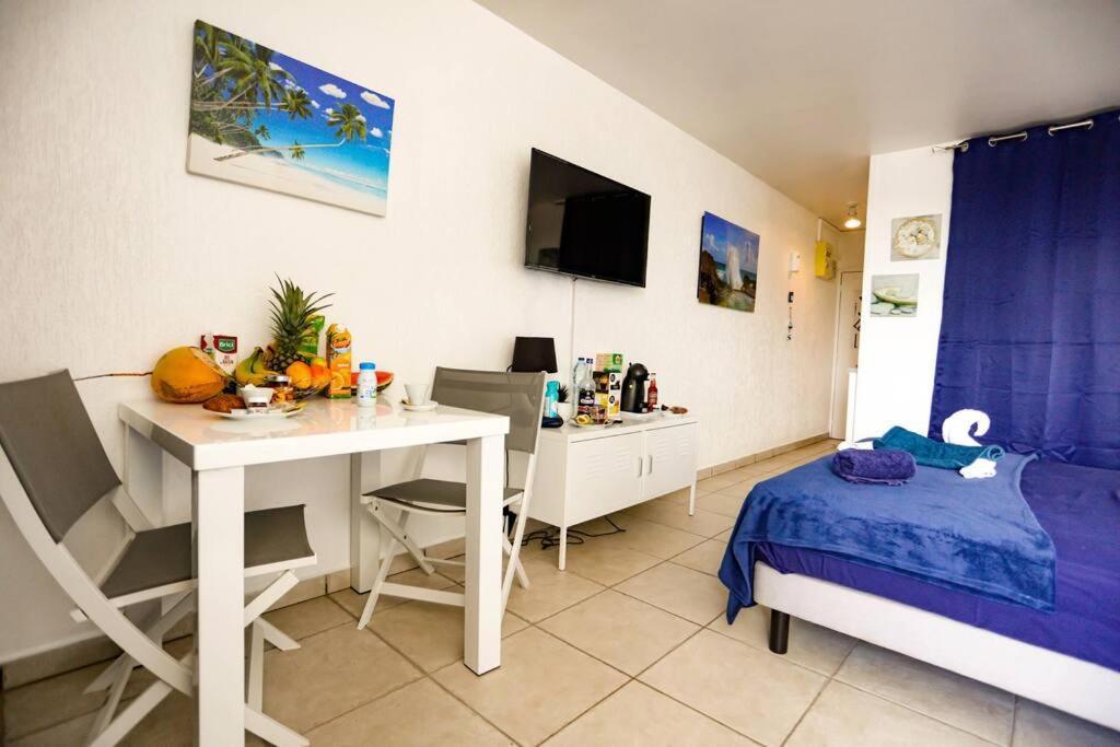 Paradis Studio & Plage A 1 Min Ле Госие Екстериор снимка